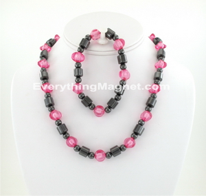 magnetic bead necklace