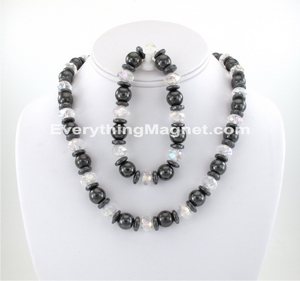 magnetic bead necklace