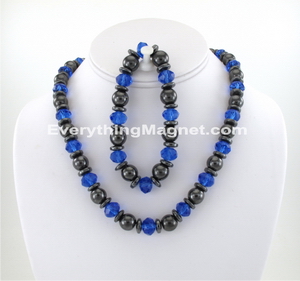 magnetic bead necklace